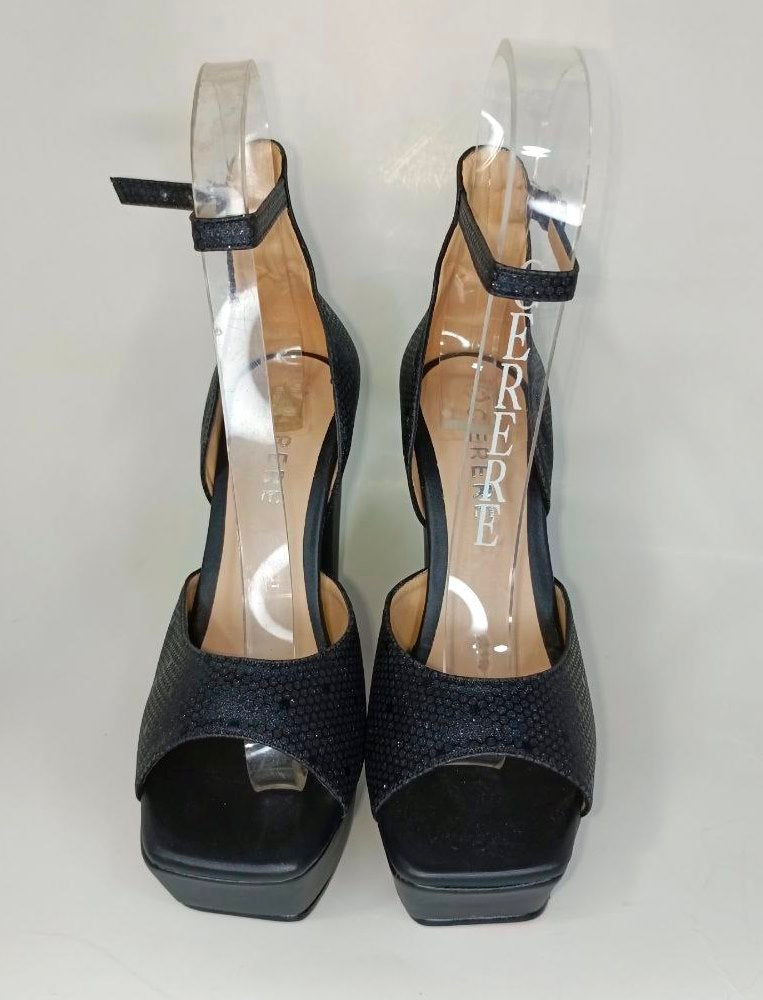 SANDALIA DE TACON NEGRO MODELO E-861