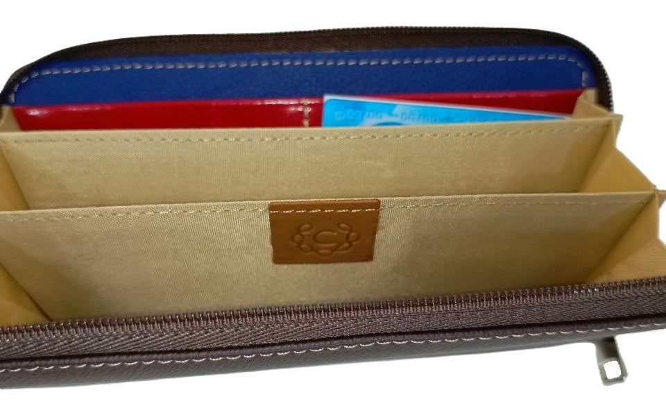 Monedero de Piel Elegante Marrón - Modelo 516 con Múltiples Compartimentos y Cierre Opcional