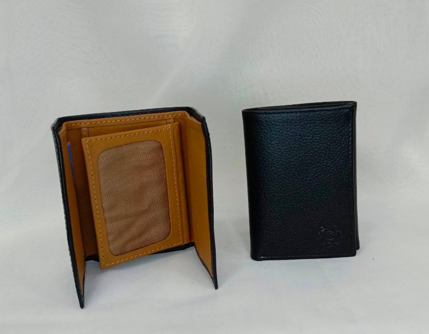 BILLETERA NEGRO/CAMEL MODELO 647