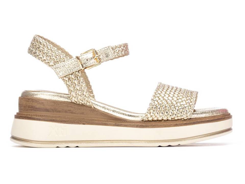 SANDALIA DAMA COLOR DORADO MODELO 145251