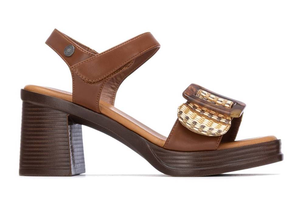 SANDALIA DE TACON COLOR CAMEL MODELO 175027