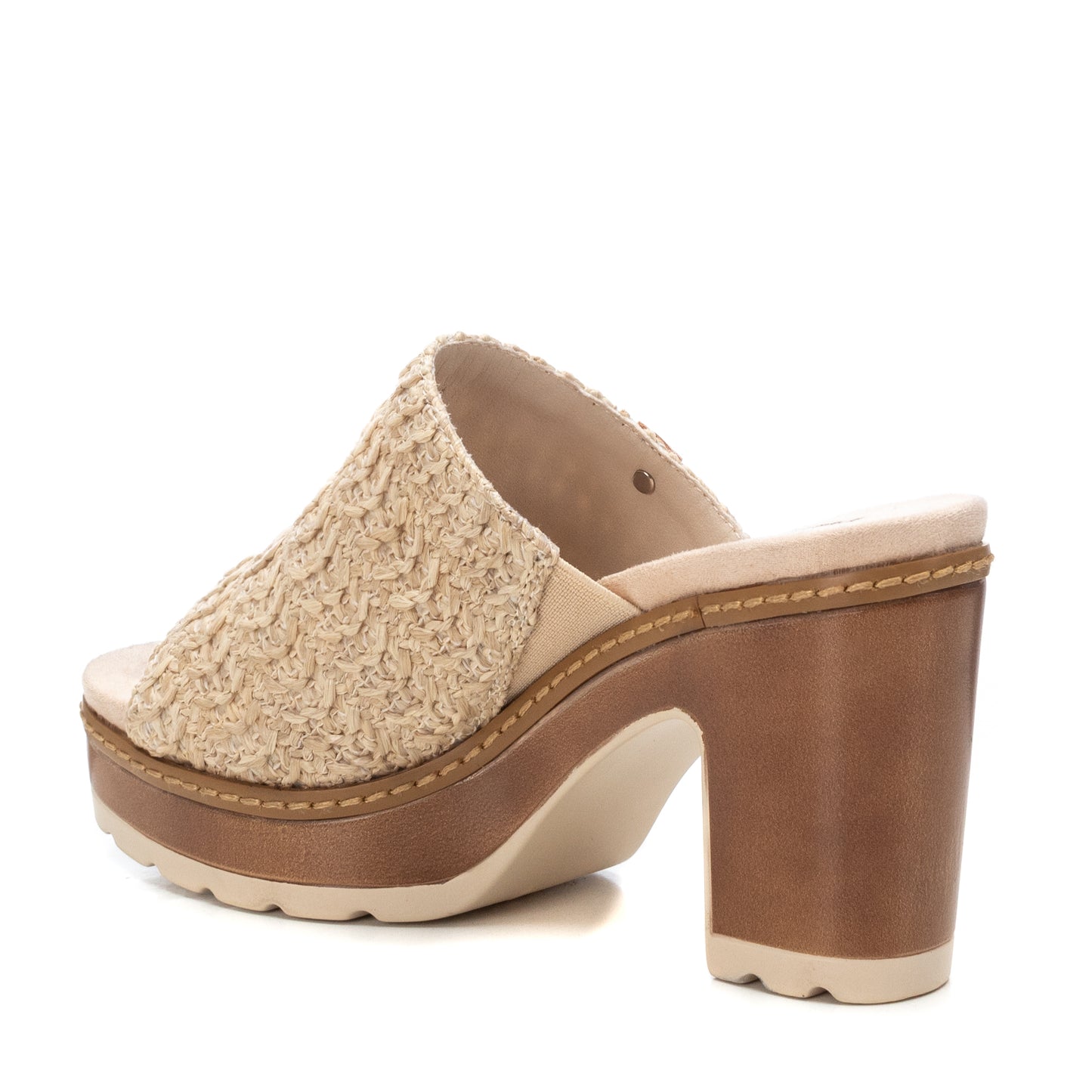 SANDALIA DE TACON  BEIGE MODELO 172703 REFRESH