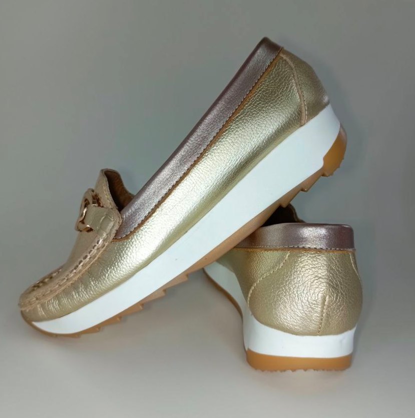 MOCASIN DAMA  DORADO MODELO 2638