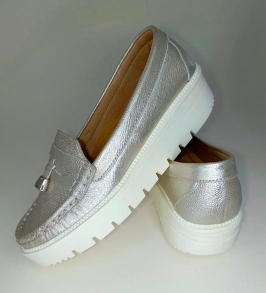 MOCASIN DAMA  PLATINO MODELO 2660