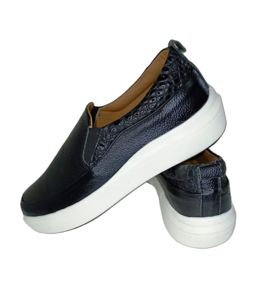 MOCASIN DAMA  NEGRO MODELO M2002
