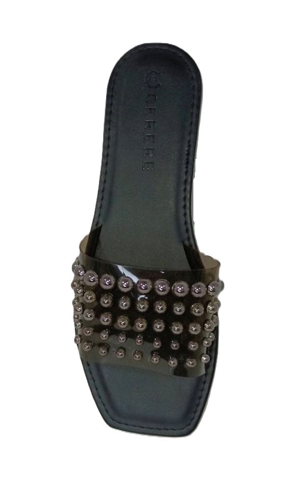 Sandalias de Dama Negras con Tira Gruesa y Tachuelas Plateadas - Modelo QN10 de Cerere