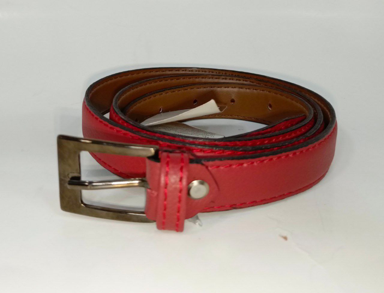 Cinturón Delgado para Dama en Rojo - Modelo VL25-09, Accesorio Elegante y Versátil para Marcar la Cintura