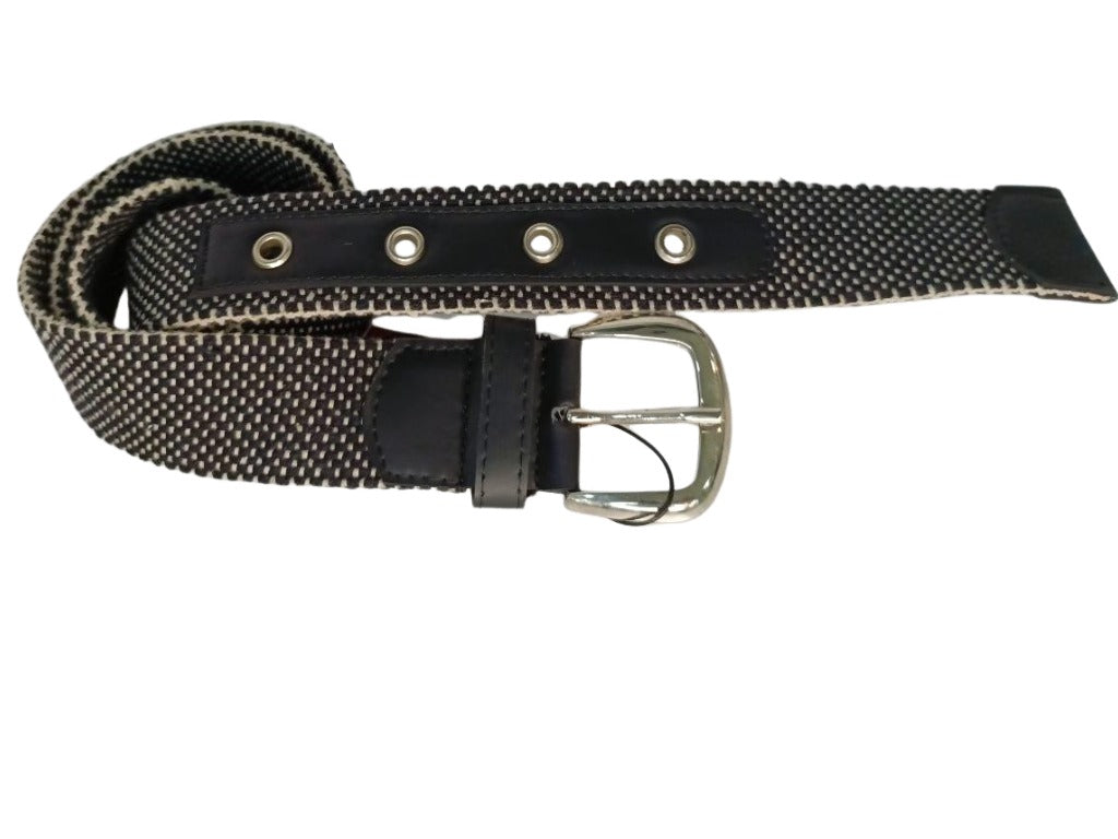 Cinturón de Piel Negro para Caballero Modelo 77 - Elegancia y Versatilidad en tu Guardarropa