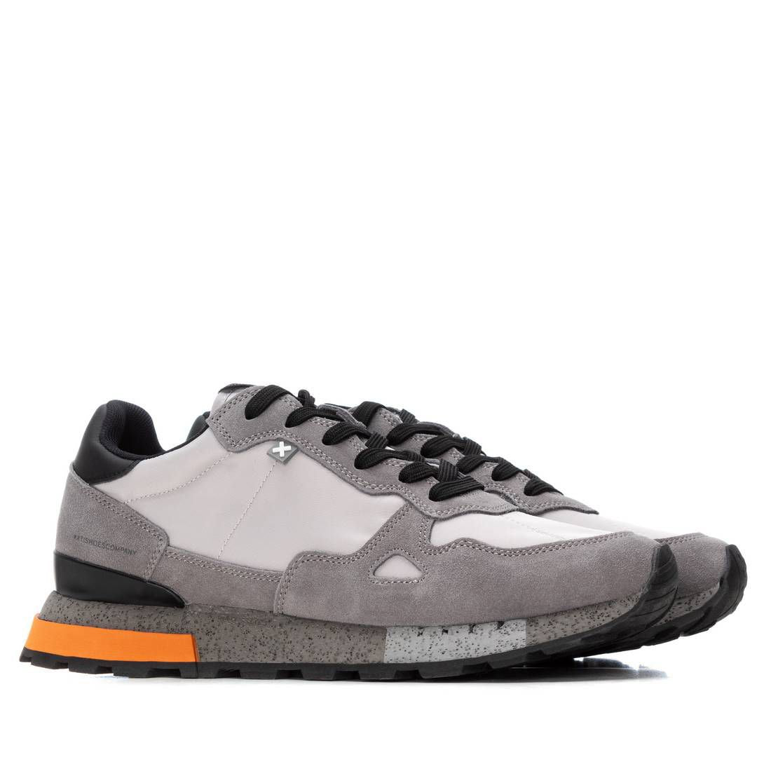 DEPORTIVO CABALLERO COLOR GRIS MODELO 144167