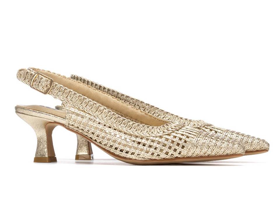 SANDALIA DE TACON COLOR DORADO MODELO 145432