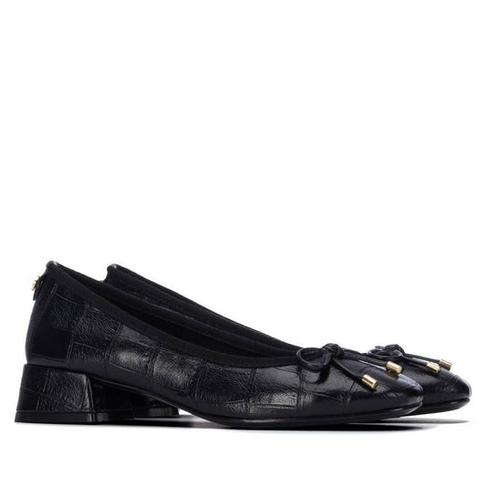 ZAPATO DE TACON COLOR NEGRO MODELO 146377 XTI