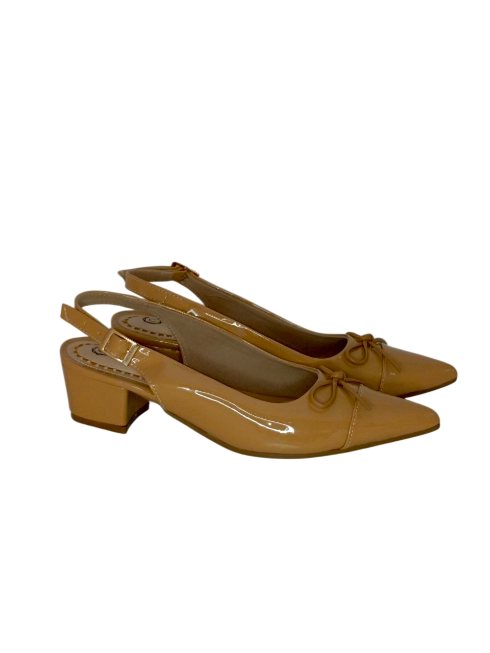ZAPATO DE TACON COLOR BEIGE MODELO SR1515