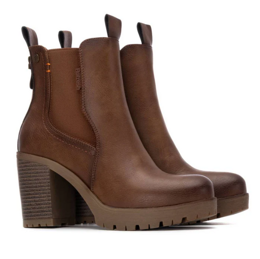 BOTIN DE TACON COLOR CAMEL MODELO 173200