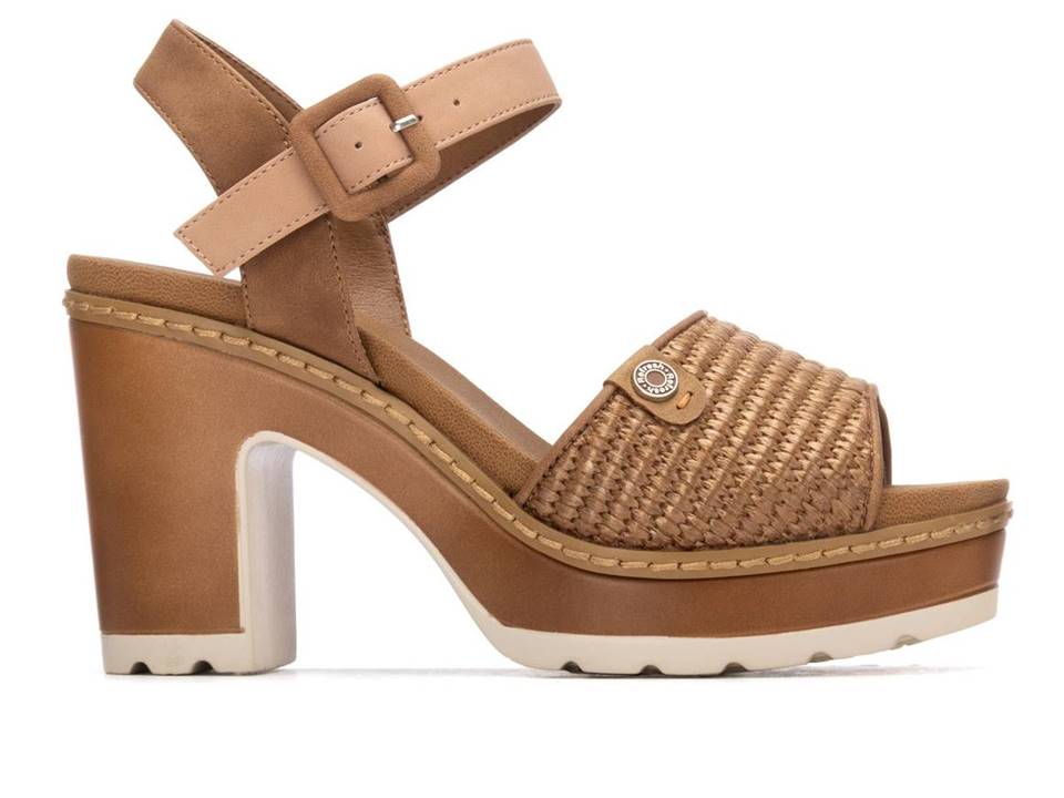 SANDALIA DE TACON COLOR CAMEL MODELO 175281